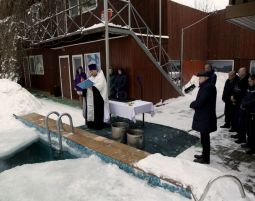 Водосвятный молебен в Снегирях