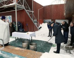 Водосвятный молебен в Снегирях